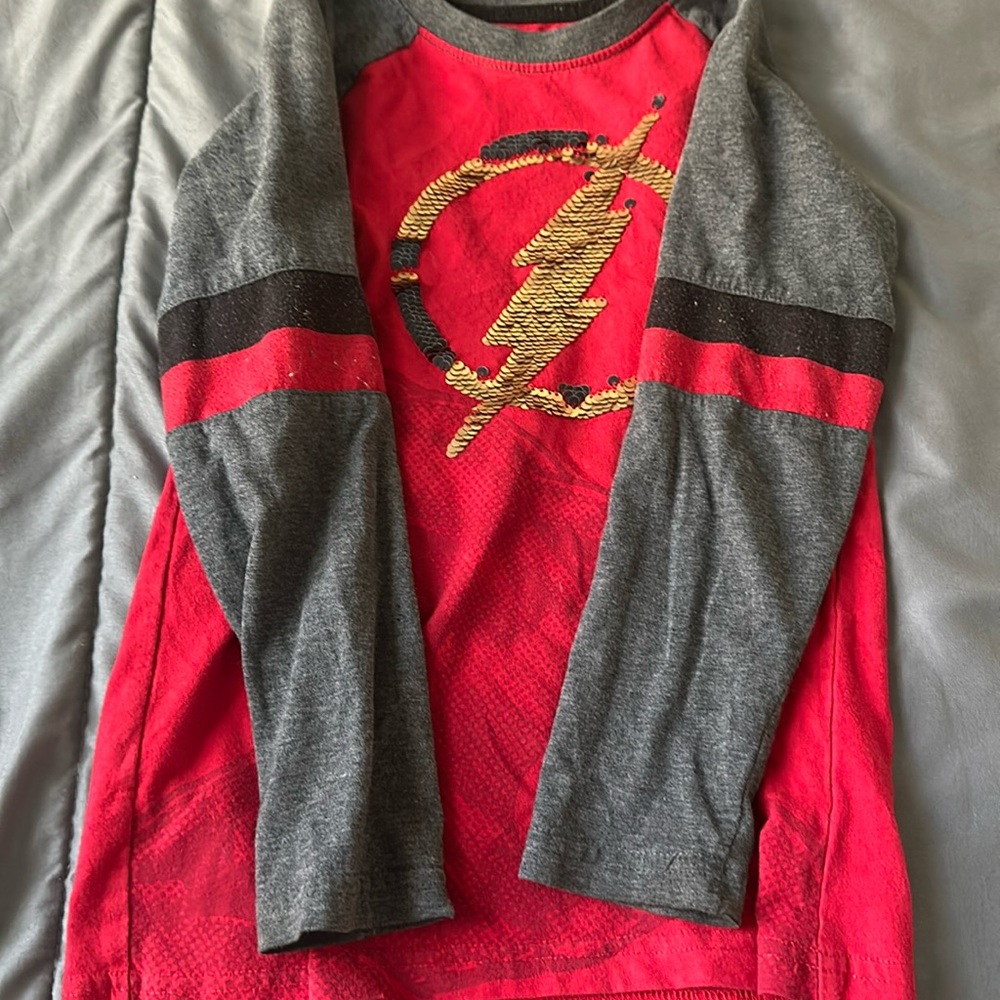 Flash tee size 6-7